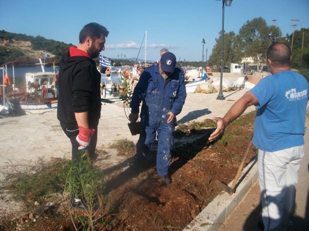 Εθελοντικές δράσεις καθαρισμού σε Κατωμέρι και Αθερινό